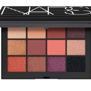 NARS extreme effects eyeshadow palette